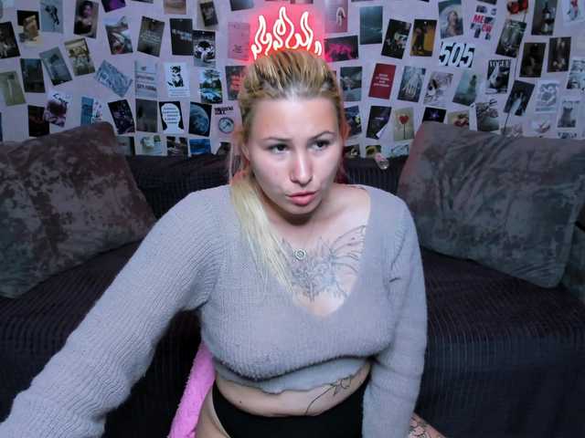 Ulya11Cutex live cam on BongaCams