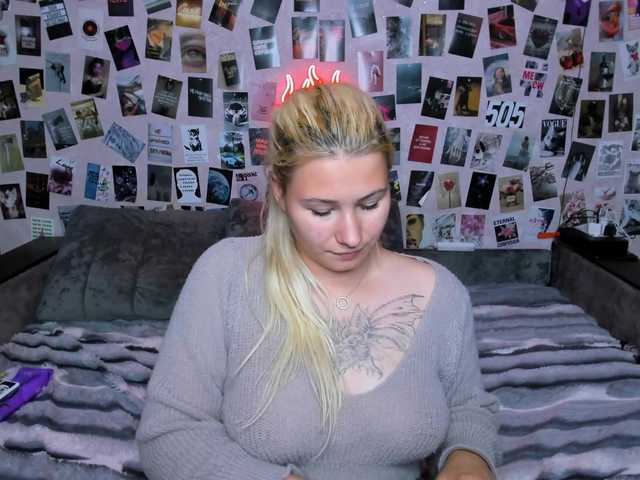 Ulya11Cutex live webcam show