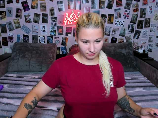 Ulya11Cutex live webcam show