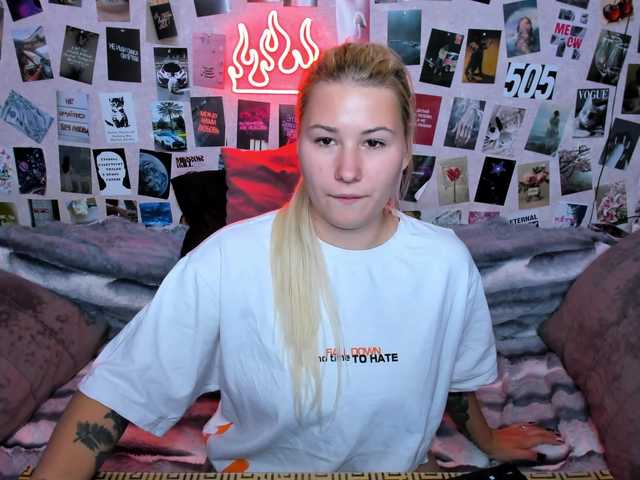 Ulya11Cutex live webcam show