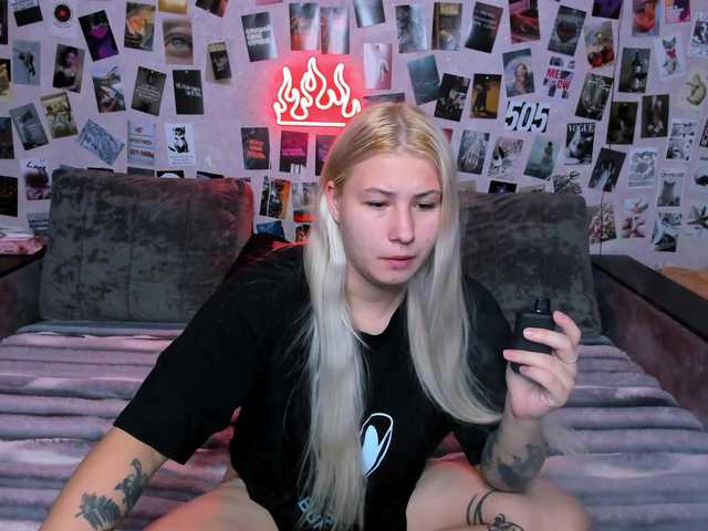 Ulya11Cutex live cam on BongaCams