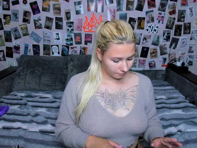 Ulya11Cutex live cam on BongaCams