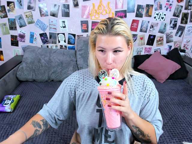 Ulya11Cutex live cam on BongaCams