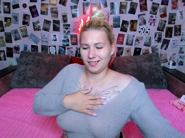 Ulya11Cutex live cam on BongaCams