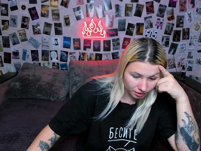 Ulya11Cutex live cam on BongaCams