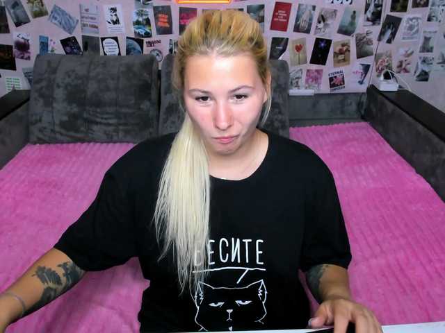 Ulya11Cutex live cam on BongaCams