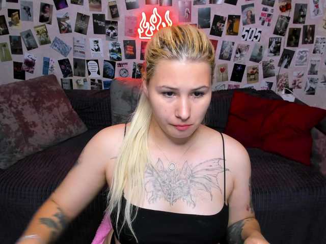 Ulya11Cutex live cam on BongaCams