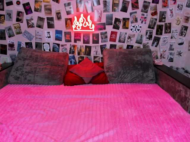 Ulya11Cutex live cam on BongaCams
