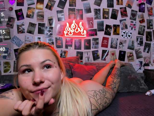 Ulya11Cutex live cam on BongaCams
