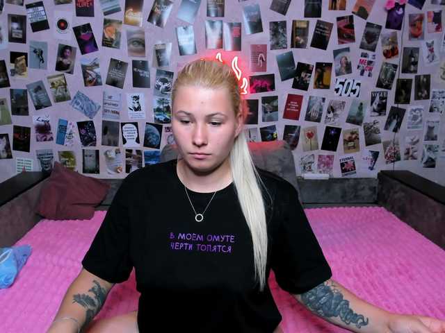 Ulya11Cutex live cam on BongaCams