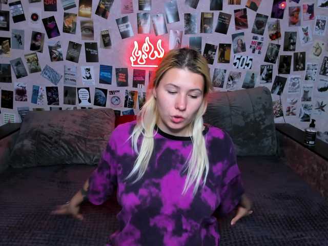 Ulya11Cutex live cam on BongaCams