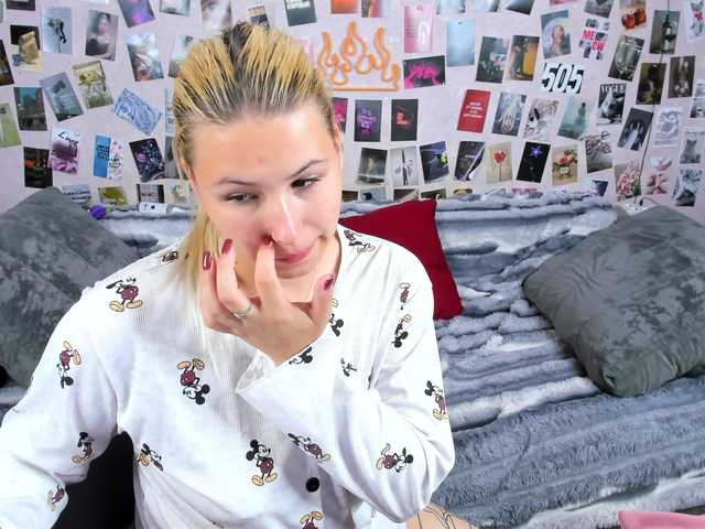 Ulya11Cutex live cam on BongaCams