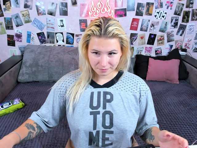 Ulya11Cutex live cam on BongaCams