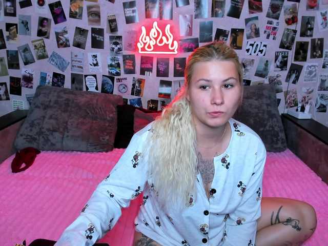 Ulya11Cutex live cam on BongaCams