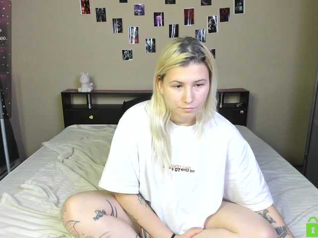 Ulya11Cutex live cam on BongaCams