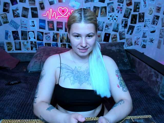 Ulya11Cutex's BongaCams show and profile