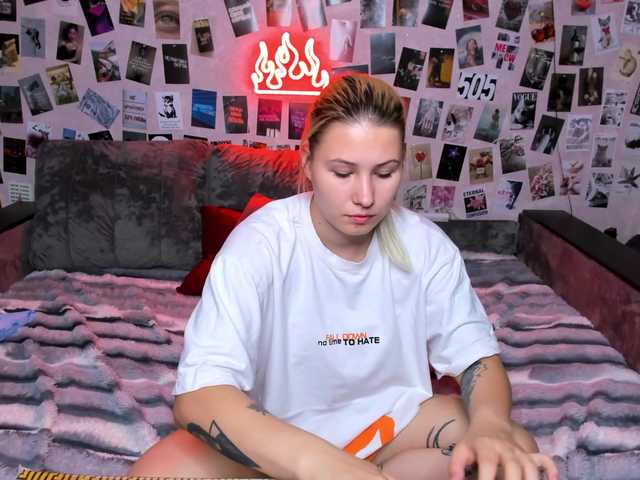 Ulya11Cutex live cam on BongaCams