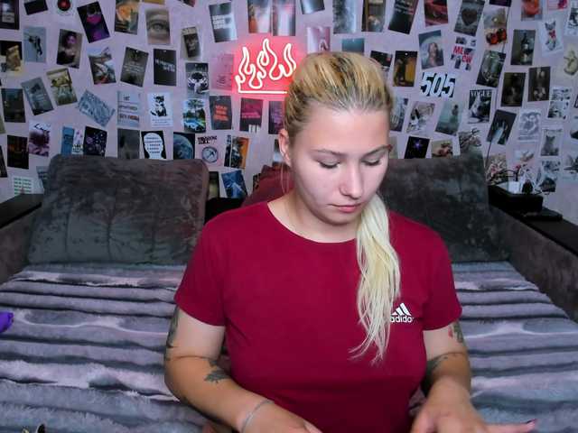 Ulya11Cutex live cam on BongaCams