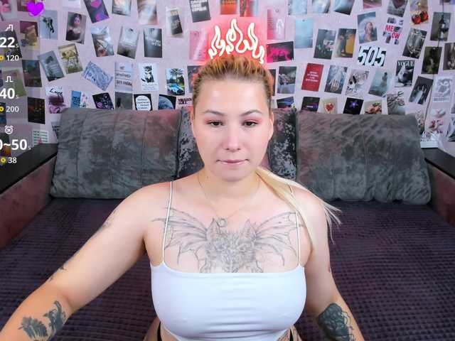 Ulya11Cutex live cam on BongaCams