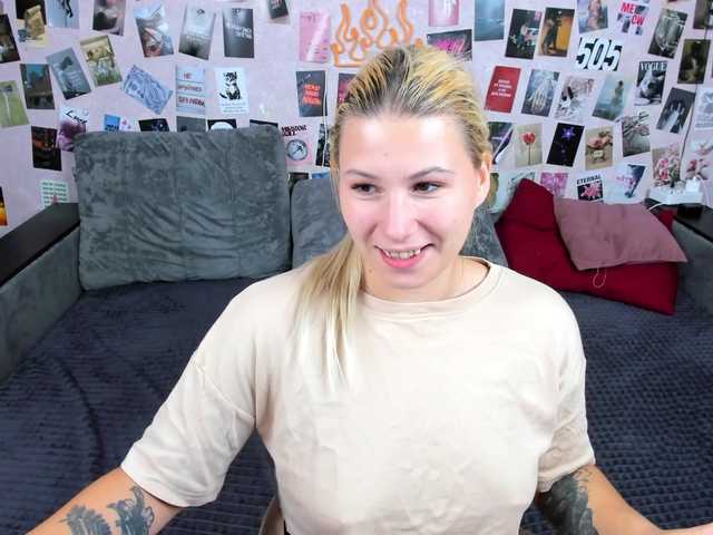 Ulya11Cutex live cam on BongaCams
