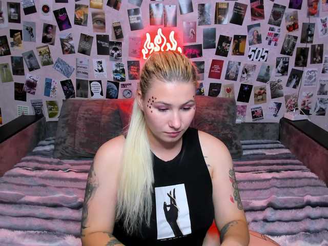 Ulya11Cutex live cam on BongaCams
