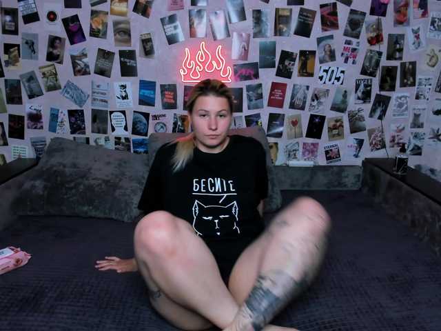 Ulya11Cutex live cam on BongaCams