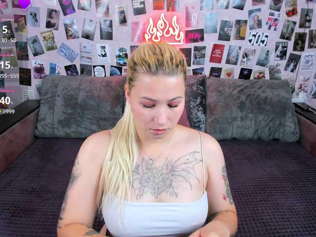 Ulya11Cutex live cam on BongaCams