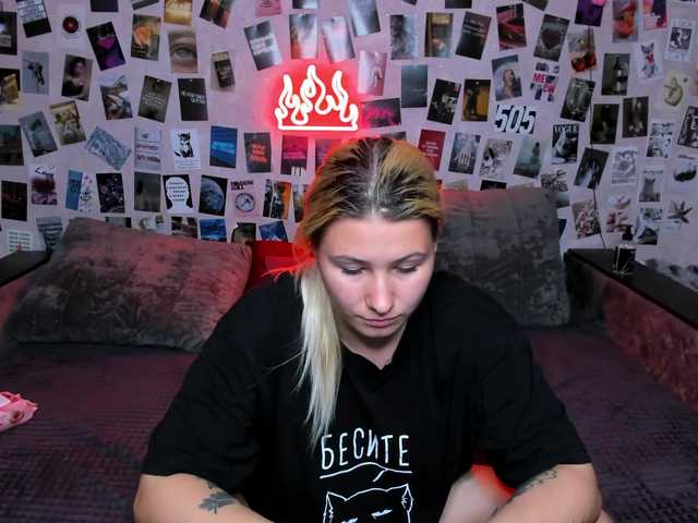Ulya11Cutex live cam on BongaCams