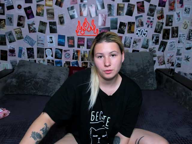 Ulya11Cutex live cam on BongaCams