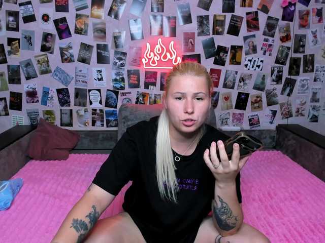 Ulya11Cutex live cam on BongaCams