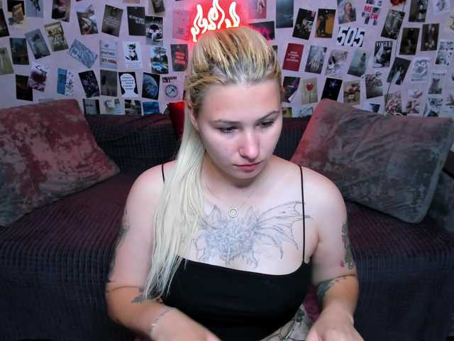 Ulya11Cutex live cam on BongaCams
