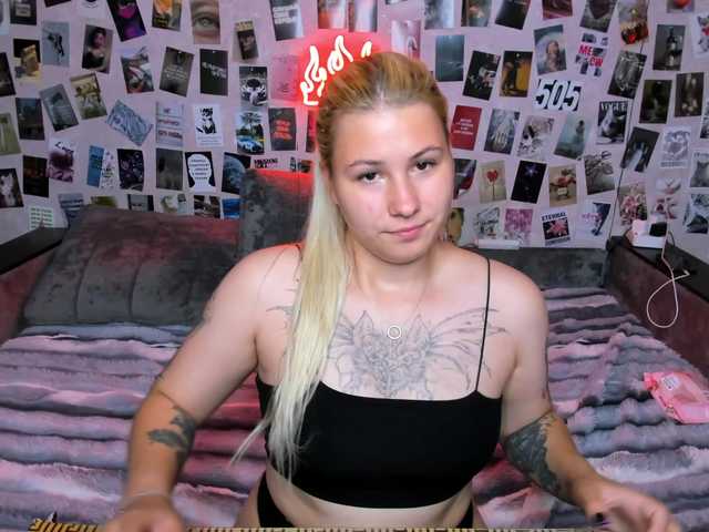 Ulya11Cutex live cam on BongaCams