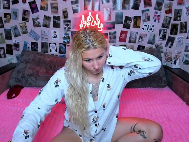 Ulya11Cutex live cam on BongaCams