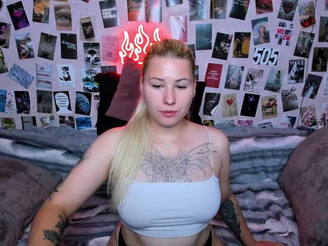 Ulya11Cutex live cam on BongaCams