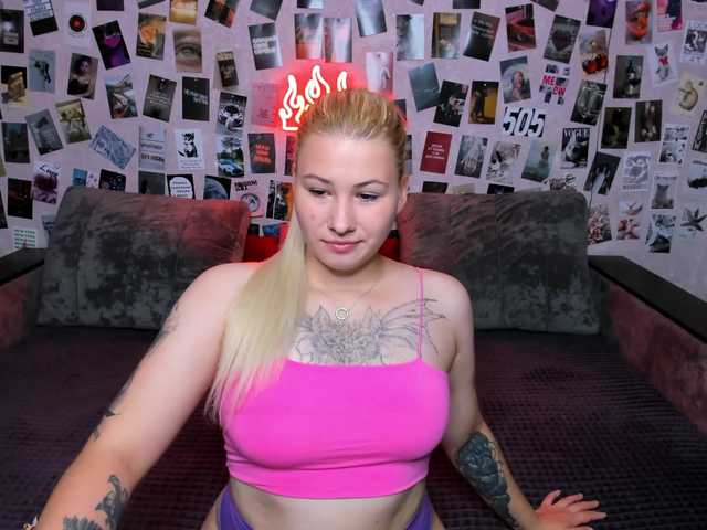 Ulya11Cutex live cam on BongaCams