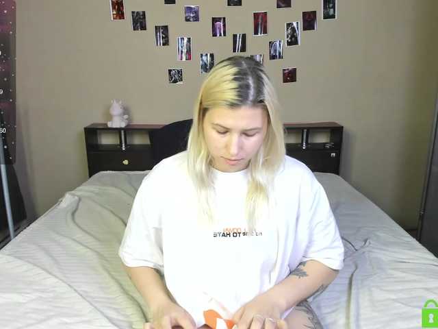 Ulya11Cutex live cam on BongaCams