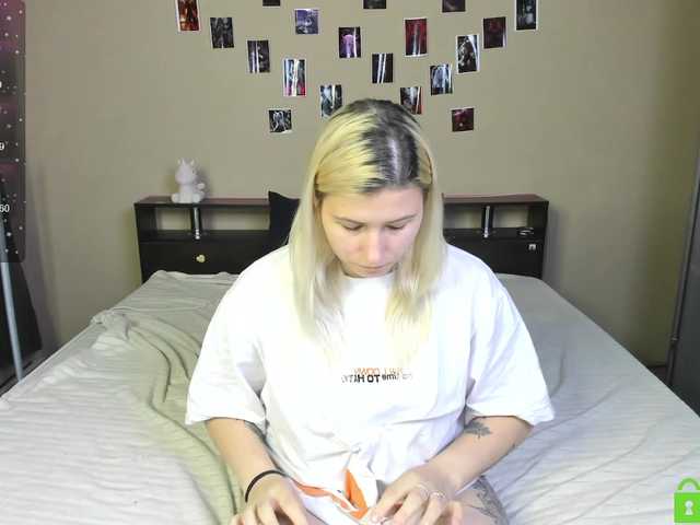 Ulya11Cutex live cam on BongaCams