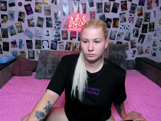 Ulya11Cutex live cam on BongaCams