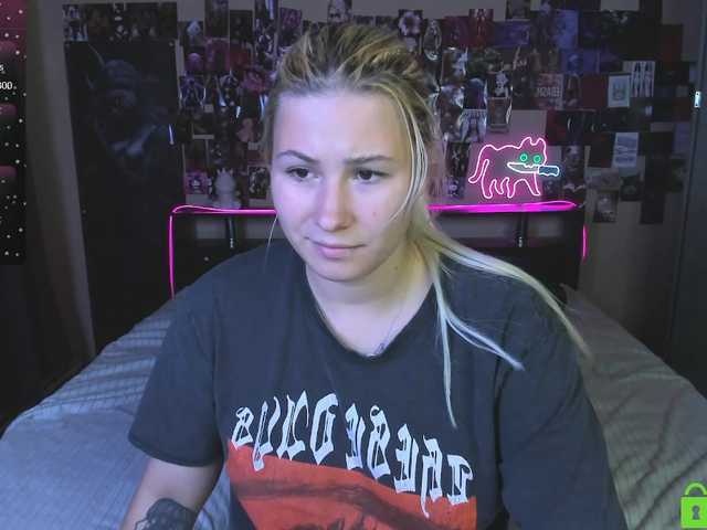 Ulya11Cutex live webcam show