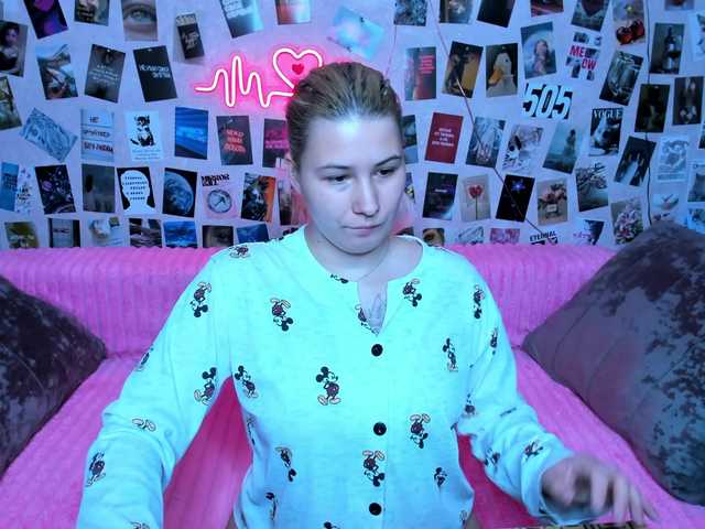 Ulya11Cutex's BongaCams show and profile