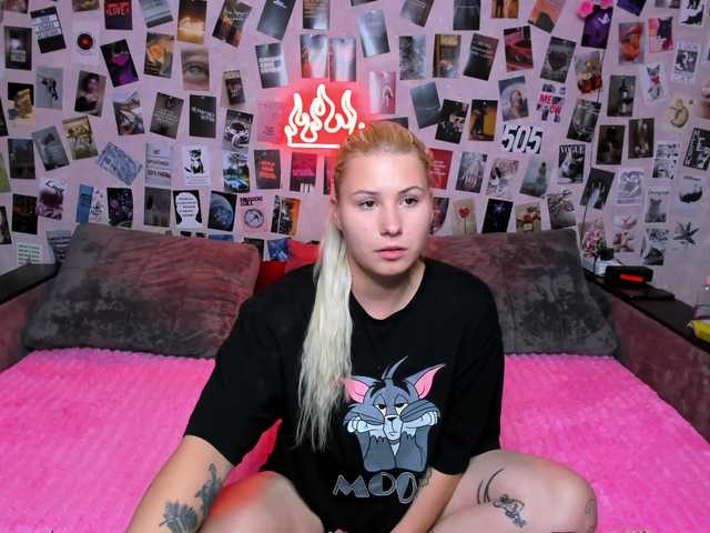Ulya11Cutex live cam on BongaCams