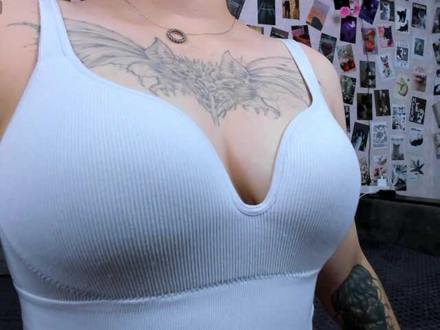 Ulya11Cutex live cam on BongaCams