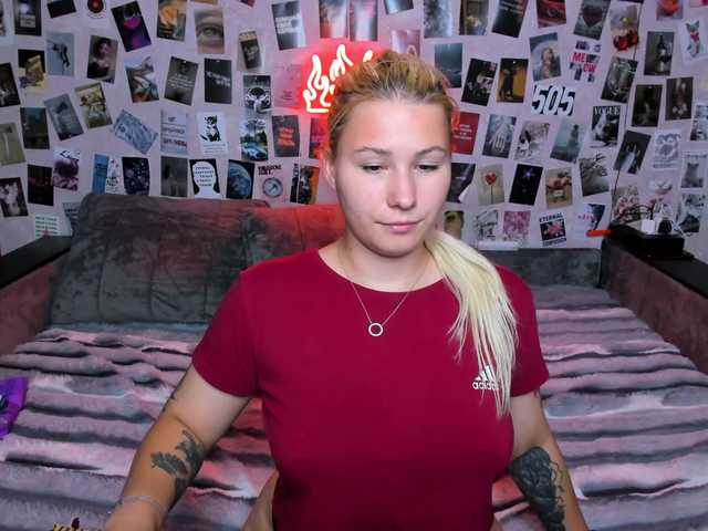 Ulya11Cutex live webcam show