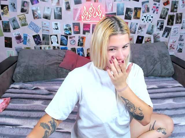 Ulya11Cutex live cam on BongaCams