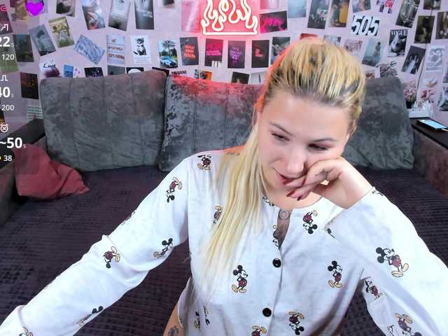 Ulya11Cutex live cam on BongaCams