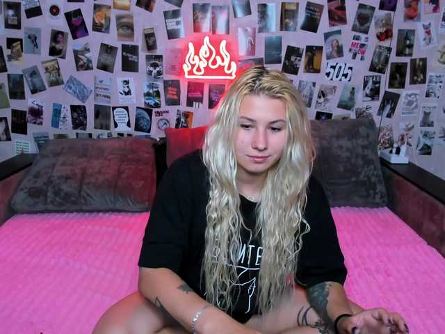 Ulya11Cutex live cam on BongaCams