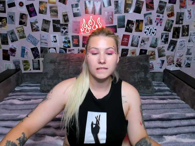 Ulya11Cutex live cam on BongaCams