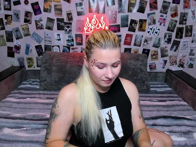 Ulya11Cutex live cam on BongaCams