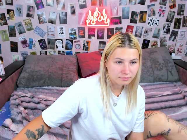 Ulya11Cutex live cam on BongaCams
