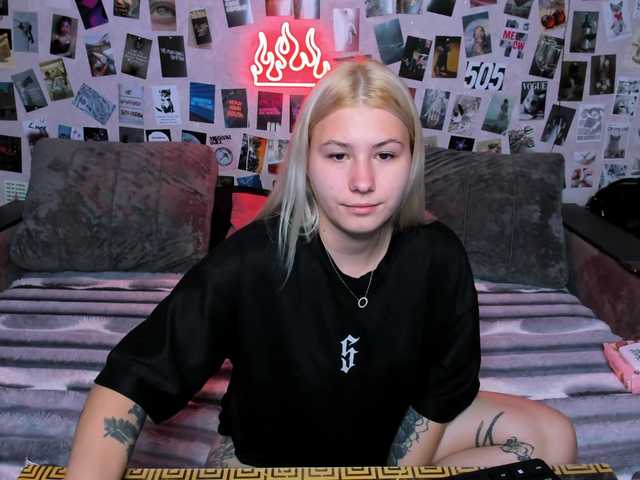 Ulya11Cutex live cam on BongaCams